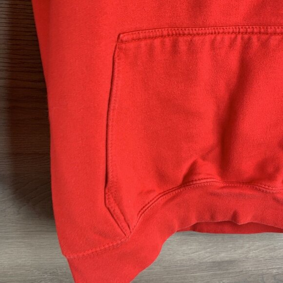 Fashion Nova Red Pullover Hoodie No Drawstring Kangaroo Pocket Unisex 19x23" Cot - Picture 3 of 6